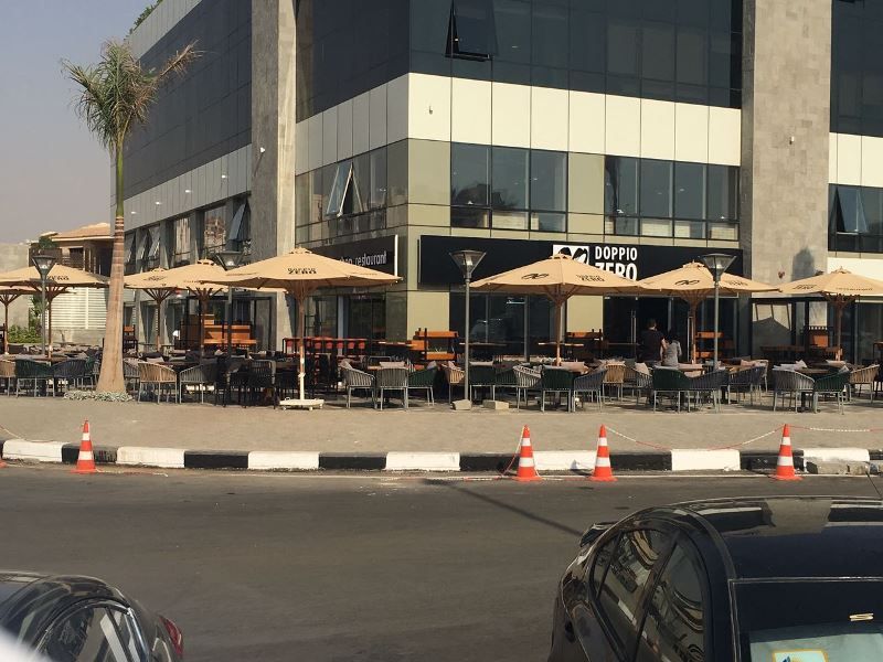 Doppio Zero River walk